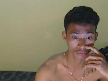 MinniMia – webcam model profile photo Image 19