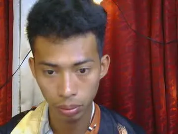 MinniMia – webcam model profile photo Image 6