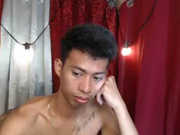 MinniMia – webcam model profile photo Image 9