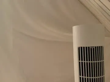 nikol_je – webcam model profile photo Image 9