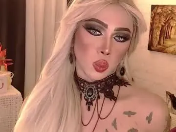 wildtequilla – webcam model profile photo Image 8