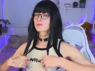 korinaluvv – webcam model profile photo Image 4