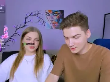 mightylaura – webcam model profile photo Image 7