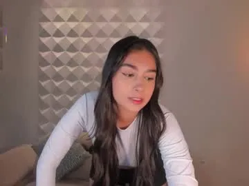 HEYBANANA – webcam model profile photo Image 11