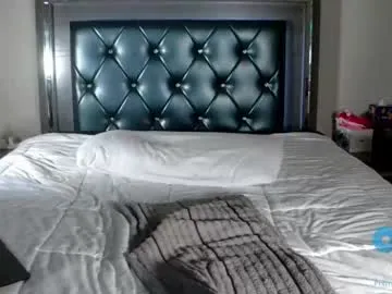 OrgazMia – webcam model profile photo Image 18