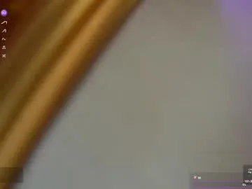 Anallovess – webcam model profile photo Image 12