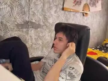 dafni_mon – webcam model profile photo Image 8