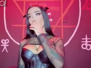 lilbbyliv – webcam model profile photo Image 17