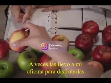 MurkaLux – webcam model profile photo Image 13