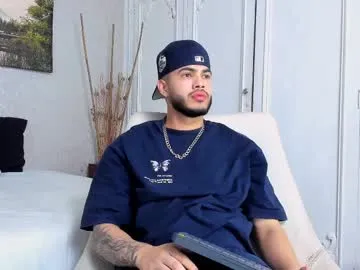 adelinecarter – webcam model profile photo Image 5