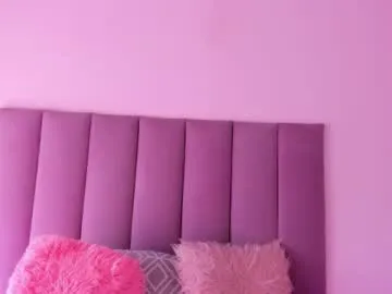 xlunami – webcam model profile photo Image 12