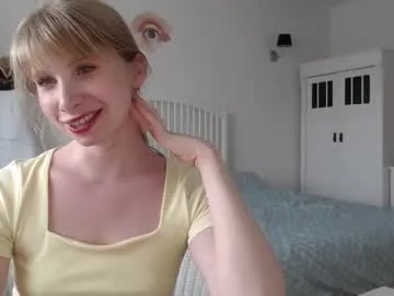 NikaAlex – webcam model profile photo Image 13
