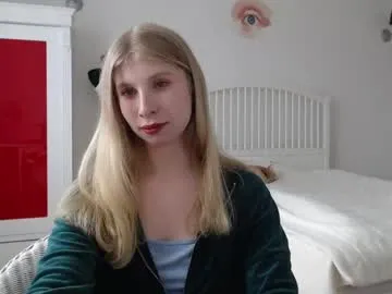 NikaAlex – webcam model profile photo Image 8