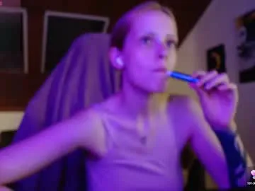 aberachmackay – webcam model profile photo Image 2