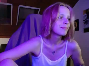 aberachmackay – webcam model profile photo Image 3