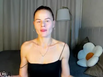 bluemysticlady – webcam model profile photo Image 10