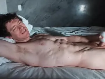 millemimi – webcam model profile photo Image 9