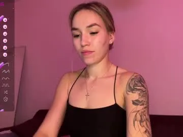 xlunami – webcam model profile photo Image 5