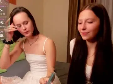 katrin_1 – webcam model profile photo Image 3