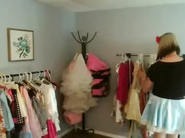 Linnea – webcam model profile photo Image 11