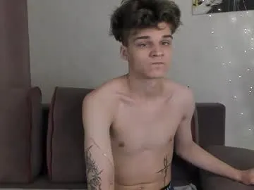 naughtymaeve – webcam model profile photo Image 10