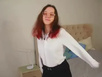 mia_skys – webcam model profile photo Image 2