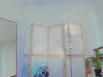 sweetateka – webcam model profile photo Image 10