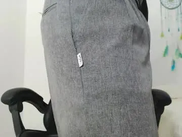 ilovewhitecocksalot – webcam model profile photo Image 12