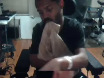 MurkaLux – webcam model profile photo Image 14