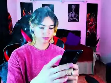 christiekroes – webcam model profile photo Image 6