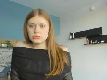 creaturencritter – webcam model profile photo Image 3