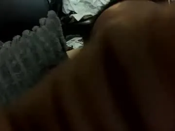 krissone – webcam model profile photo Image 2