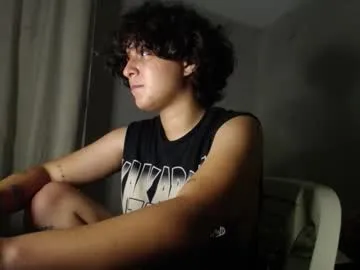 busenok – webcam model profile photo Image 7