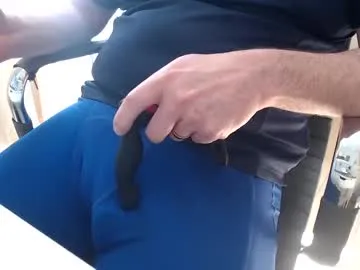 pinkadele – webcam model profile photo Image 5