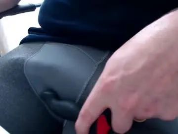 pinkadele – webcam model profile photo Image 8