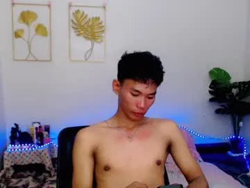 glossybabe_ – webcam model profile photo Image 5