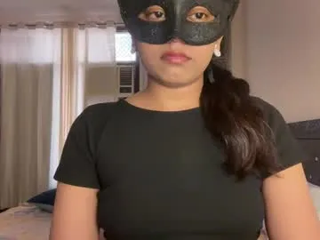 kittie_bear – webcam model profile photo Image 7
