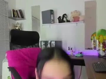 WhoreRobot – webcam model profile photo Image 4