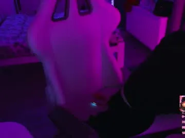 -The-sweet-couple- – webcam model profile photo Image 12