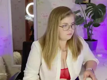 realtoxxxmaria – webcam model profile photo Image 14