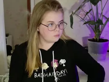 realtoxxxmaria – webcam model profile photo Image 19