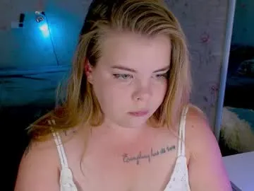 realtoxxxmaria – webcam model profile photo Image 4