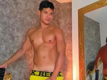 glossybabe_ – webcam model profile photo Image 18