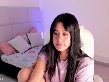 zoe_blake18 Image 4