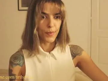 aniiieee_x – webcam model profile photo Image 11